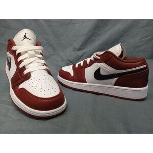 Nike Boys Air Jordan 1 Low SE (GS) Sneakers Black Dark Pony Size 5.5 NEW IN BOX!